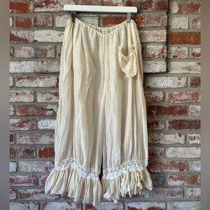 Magnolia Pearl Bloomers Pants Cream Ivory